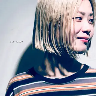 ショート カラー ヤノ ナオミのヘアスタイル