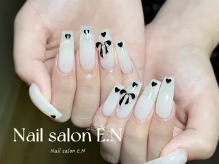 ネイル E.N🦋 長さ出し/持ち込みのネイルデザイン