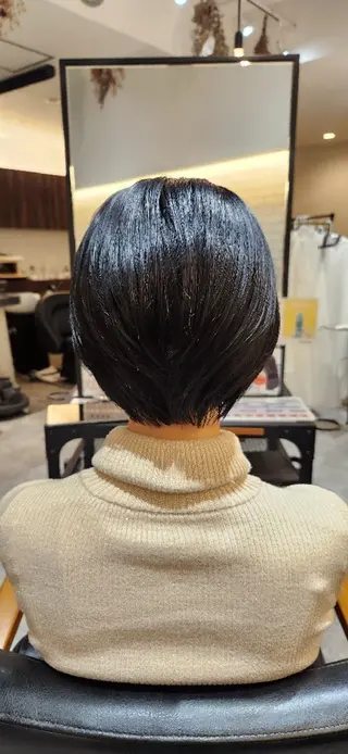 ショート OVAL hair はづきのヘアスタイル