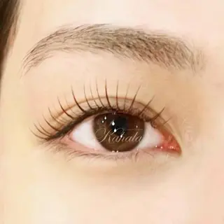 マツエク・マツパ アイラッシュリゾートカハラ新宿本店所属・Kahala KOMADAのマツエク・マツパデザイン