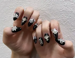 ネイル 🫧yua 🌸🫧のネイルデザイン