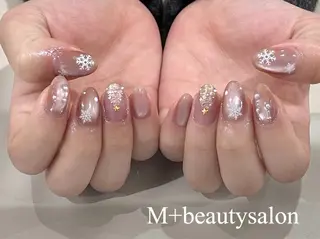 ネイル M+  Beauty Salonのネイルデザイン