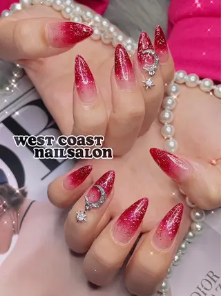 ネイル リボン、ガーリー パーツ放題専門店のネイルデザイン