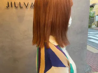 ミディアム カラー N°　jillva 腰山 菜々美のヘアスタイル