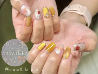ネイル Snow flake 🫧YUKIのネイルデザイン