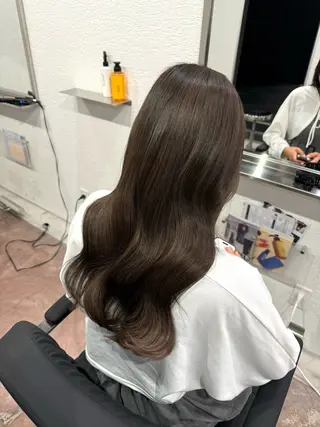 ロング 山下 遼香のヘアスタイル