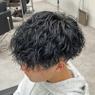 ショート パーマ メンズ メンズ特化LIBER 石川玲央のヘアスタイル