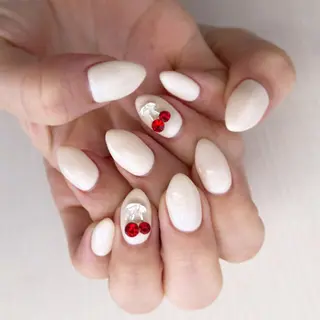 ネイル OKIKA所属・【OKIKA】 らん🦖🌈🧡のマツエク・マツパデザイン