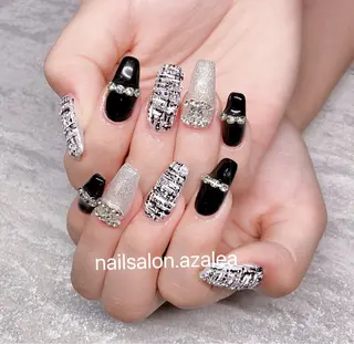 ネイル R inのネイルデザイン