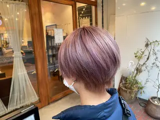 ショート カラー おくだ　りお /ハイトーンカラーのヘアスタイル