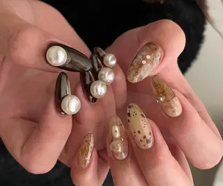 ネイル エリ🫧 nail池袋東口のネイルデザイン