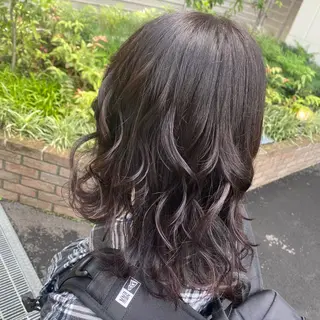 ミディアム amie津田沼駅店 【アミ】のヘアスタイル