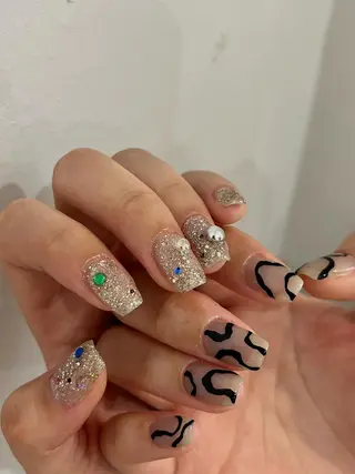 ネイル LETTER_& SAKIのネイルデザイン