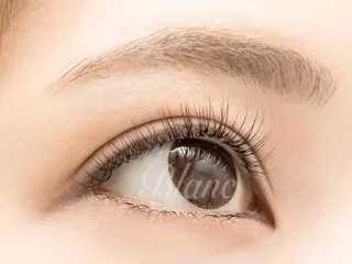 マツエク・マツパ Eyelash Salon Blanc~まつげエクステと眉の専門美容室~ つかしん前店所属・東浦 友恵のマツエク・マツパデザイン