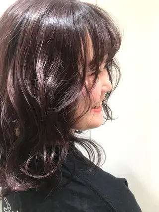カラー 藤井 真奈美のヘアスタイル