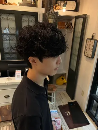 パーマ メンズ 赤木蓮/メンズ特化 パーマ/ハイトーンのヘアスタイル