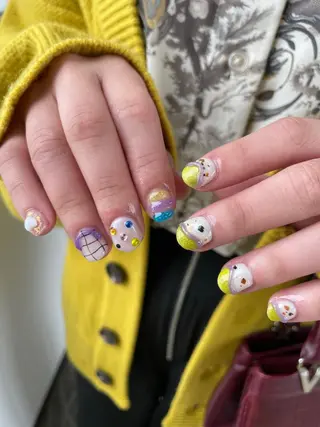 ショート m kaori𓃟のネイルデザイン