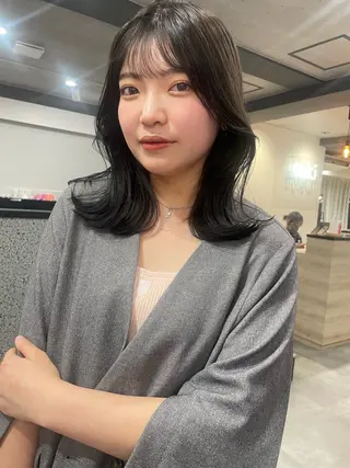 セミロング カラー うる艶カラー/ハイト ーン🎀hina🎀のヘアスタイル