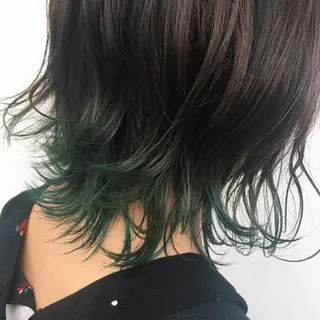 ミディアム カラー RINA🧤 デザインとボブのヘアスタイル