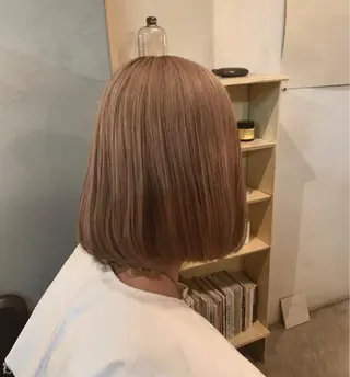 ミディアム カラー room3小出 奈央子のヘアスタイル