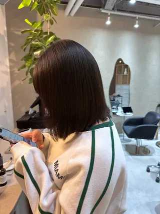 ミディアム ［  ］Shiro所属・Shiro RENのヘアスタイル