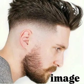 ショート メンズ メンズ特化カットパー マカラー坂田柊のヘアスタイル