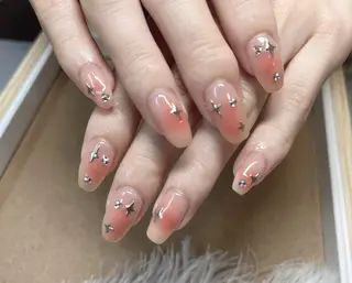 ネイル AB マツエクネイルサロンのネイルデザイン