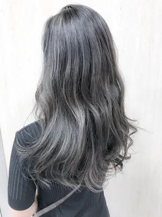 セミロング カラー BOX mico.のヘアスタイル