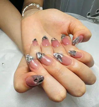 ネイル Regina レジーナのネイルデザイン