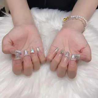 ネイル Elsias 詩織のマツエク・マツパデザイン