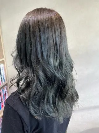 ミディアム 柳井 準平のヘアスタイル