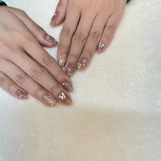 ネイル NAIL Alaia 𓇼SHIORIのネイルデザイン