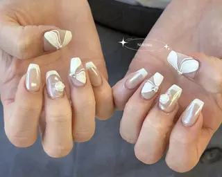 ネイル RINA 🤍のネイルデザイン