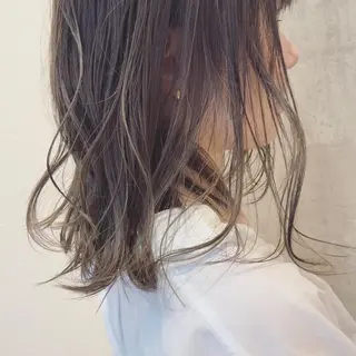 ミディアム カラー HARUNA🤍 大人ショートヘアのヘアスタイル