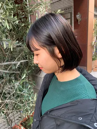 ミディアム カラー ヘアアレンジ 🫧透明感カラー/ ボブ/小笠原汐海🪽のヘアスタイル