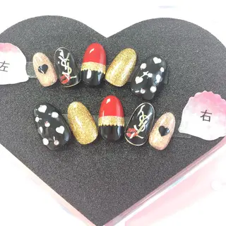 ネイル ユリシスネイル 担当近藤のネイルデザイン