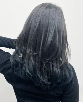 ミディアム カラー 🦄インナーカラー 🦄貫井彩花のヘアスタイル
