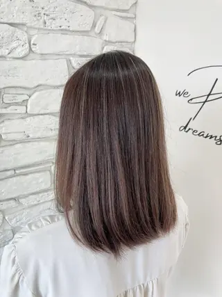 ミディアム カラー 浅岡 のどかのヘアスタイル