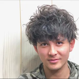 ショート カラー パーマ ヘアアレンジ メンズ キッズ ネイル マツエク・マツパ 髪質改善🇰🇷 レイヤーカット/梅田のヘアスタイル