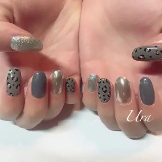 ネイル UrakoNail 《nail》のネイルデザイン