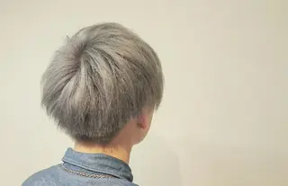 ショート メンズ カラー 透明感ハイライト◎ 伊藤夏海のヘアスタイル