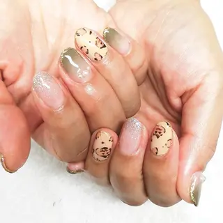 ネイル 柴崎 美幸のネイルデザイン