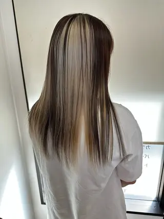 ロング カラー peg.hair所属・ブリーチカラー🫧 森　凪沙のヘアスタイル