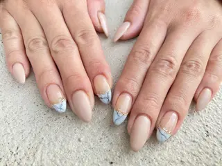 ミディアム ネイル ✴︎ Delightのネイルデザイン