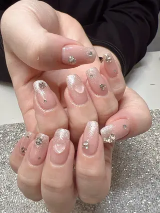 ネイル Guarendo錦糸町店所属・ガレンドウ 白澤 愛子のネイルデザイン