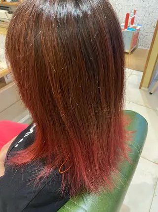 ミディアム カラー 床櫻 唯のヘアスタイル