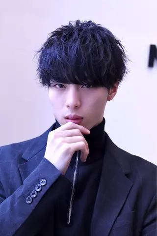 ミディアム パーマ ヘアアレンジ メンズ BORDO所属・竹内 奨のヘアスタイル