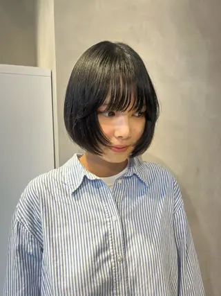 ショート カラー ボブ/ベージュ/ パーマ🪿近森ゆいのヘアスタイル