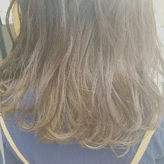 カラー 🙃 透明感カラー/ボブのヘアスタイル
