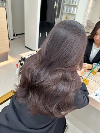 セミロング カラー 𝐑𝐲𝐮𝐤𝐢 【店長】ALEAPのヘアスタイル